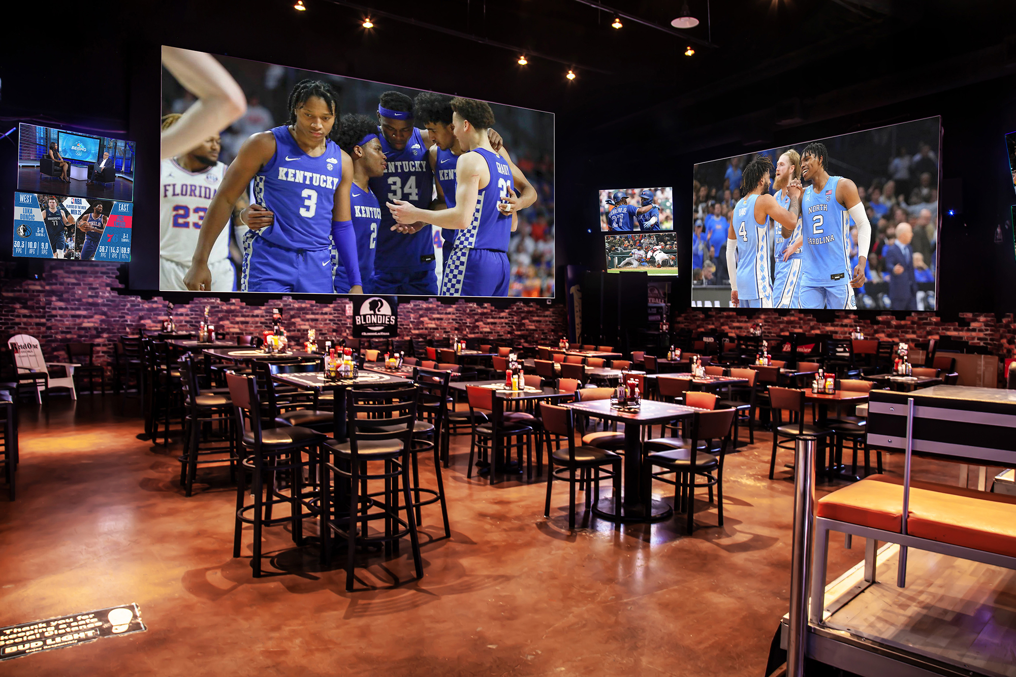 Blondies Sports Bar Grill